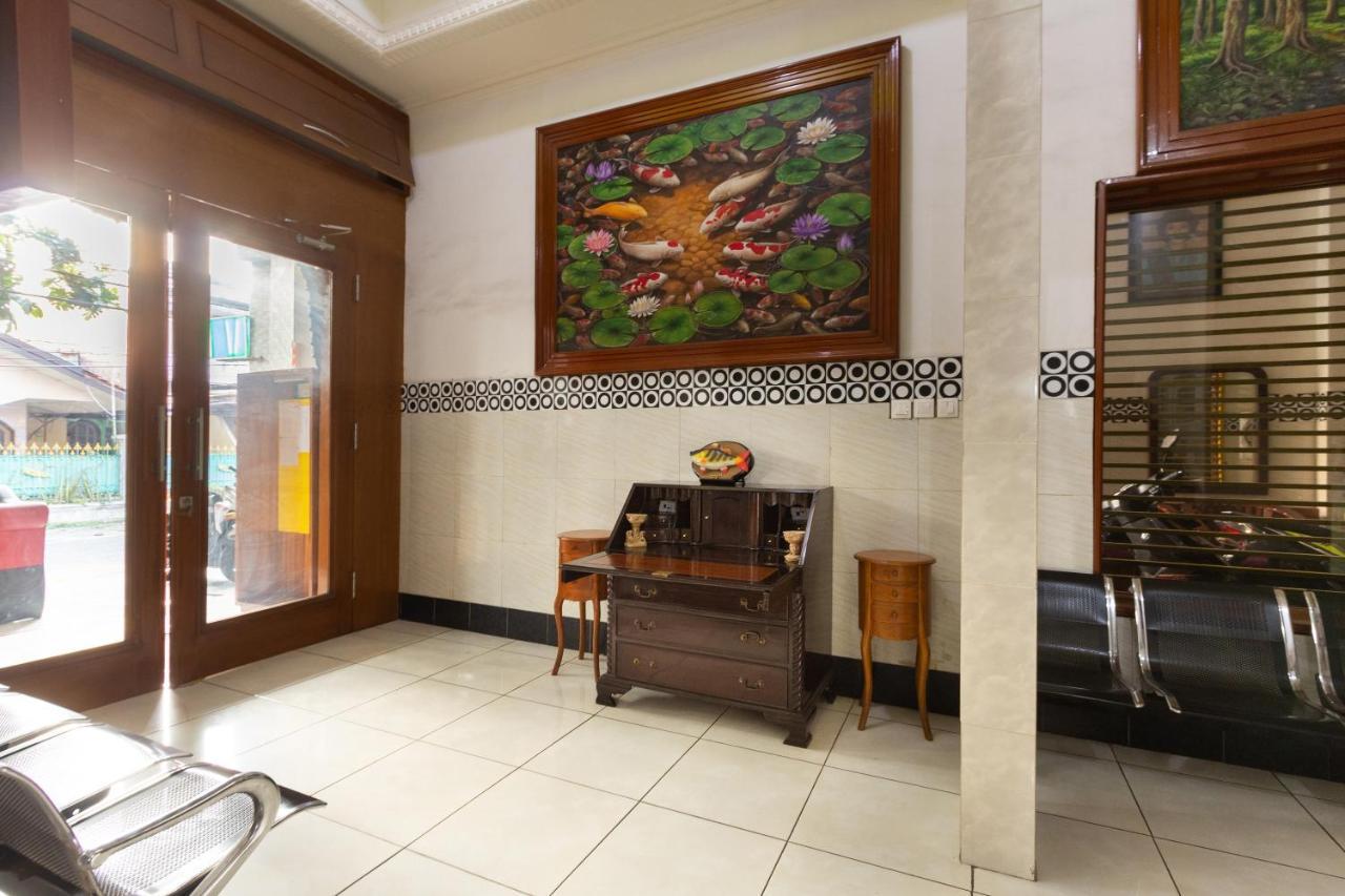 Homestay Gayatri Sawojajar Near Univ Negeri Malang Kampus 2 Mitra Reddoorz Exteriör bild